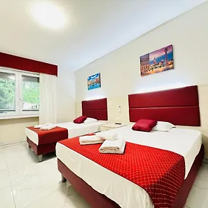 Pensión Dream Hub