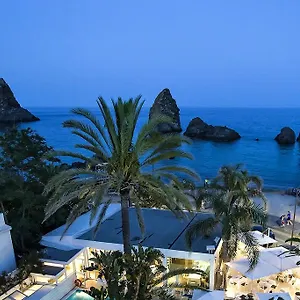 Grand Faraglioni Italie